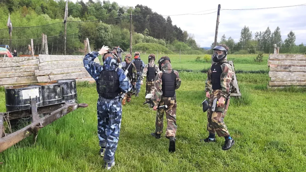 Sprzęt paintballowy dla wieczorów kawalerskich